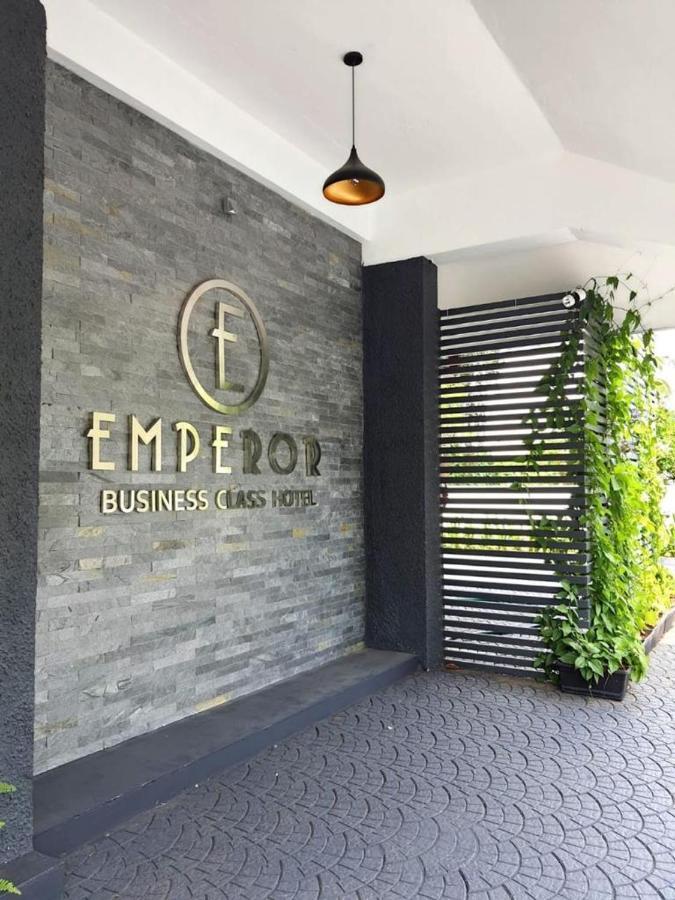 Emperor-Hotel Rachana Continental Pvt Ltd Kizhake Chalakudi Ngoại thất bức ảnh